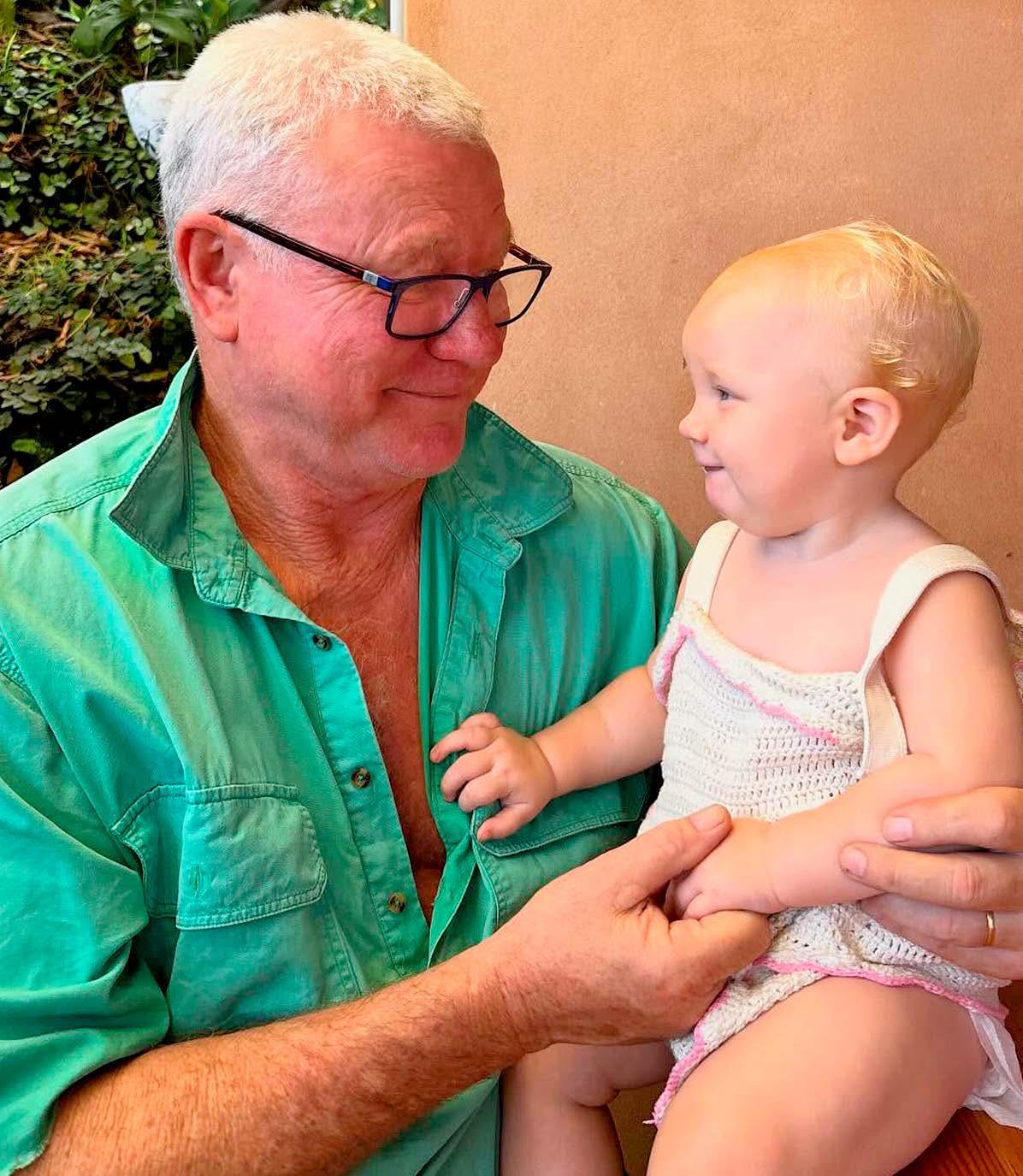 Scotty 'BEING A POPPY IS THE BEST'