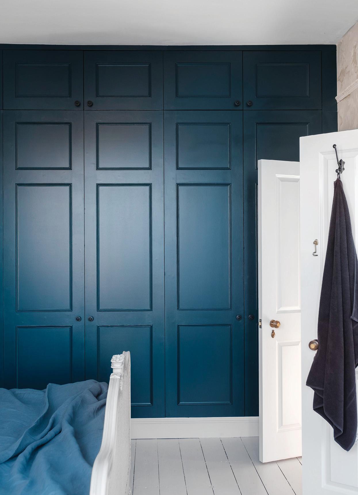 Fitted wardrobes