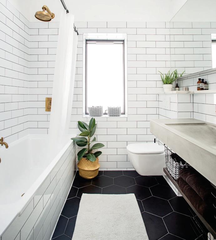 BATHROOM FOCUS: FITTED BATHS