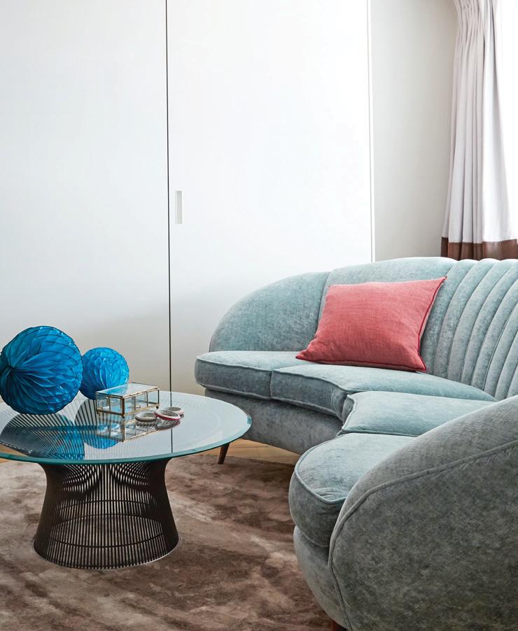 Make a statement with a snug curvy design