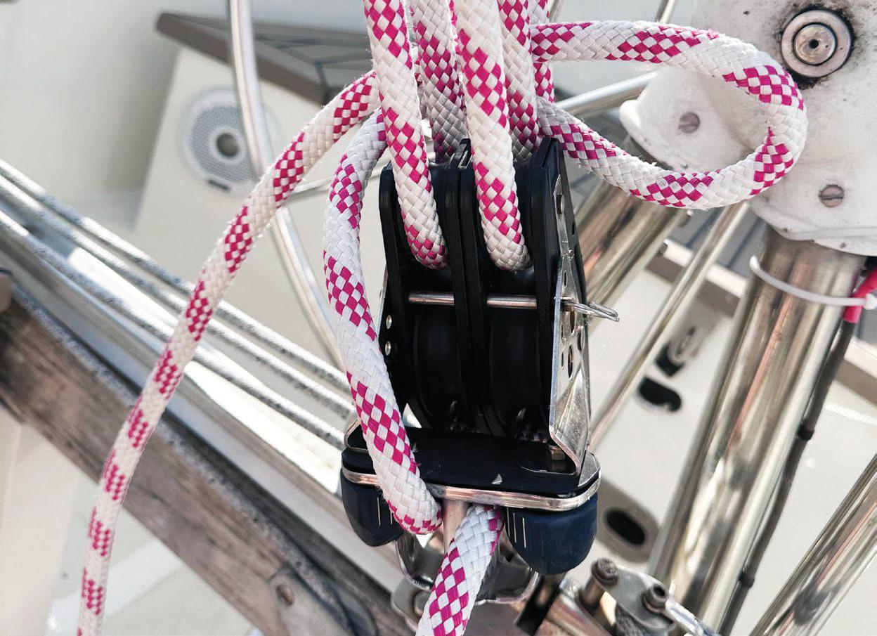 Securing the mainsheet