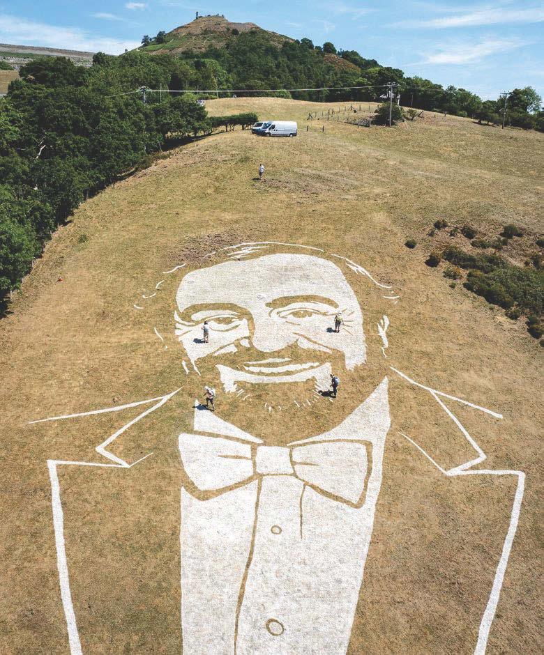 Pavarotti sings again in Wales