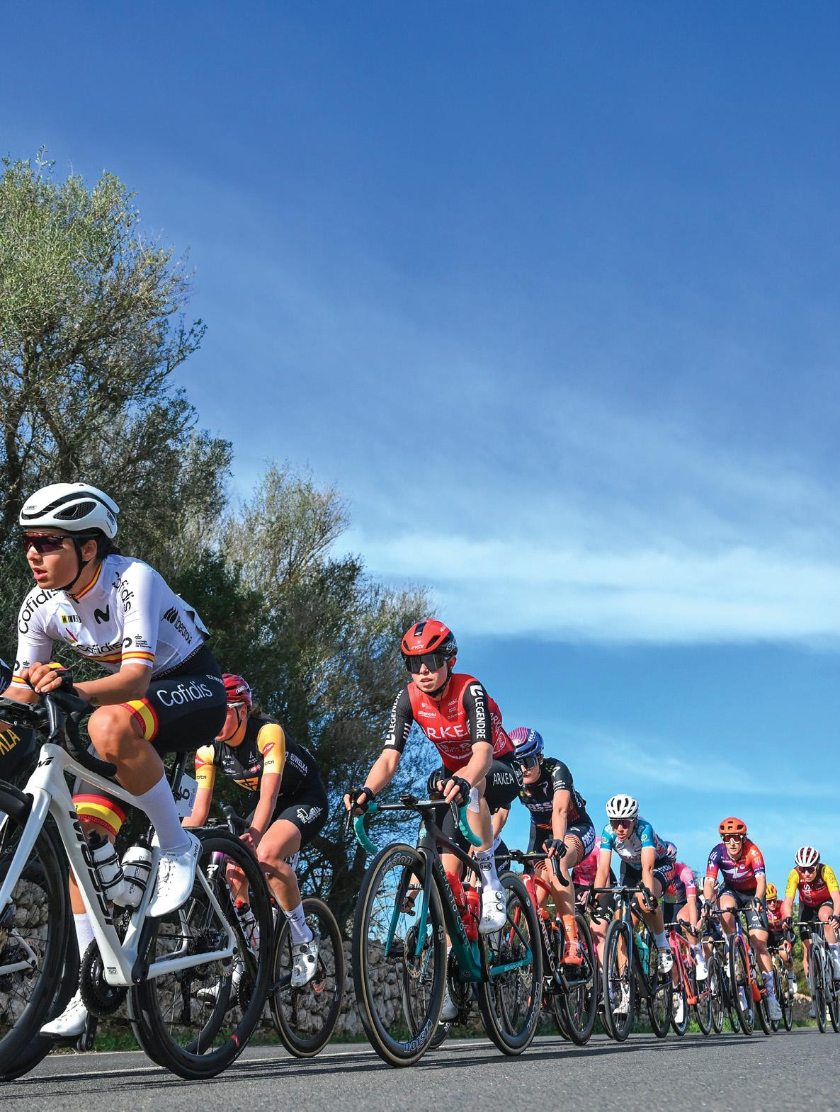 WOMEN'S SEASON PREVIEW