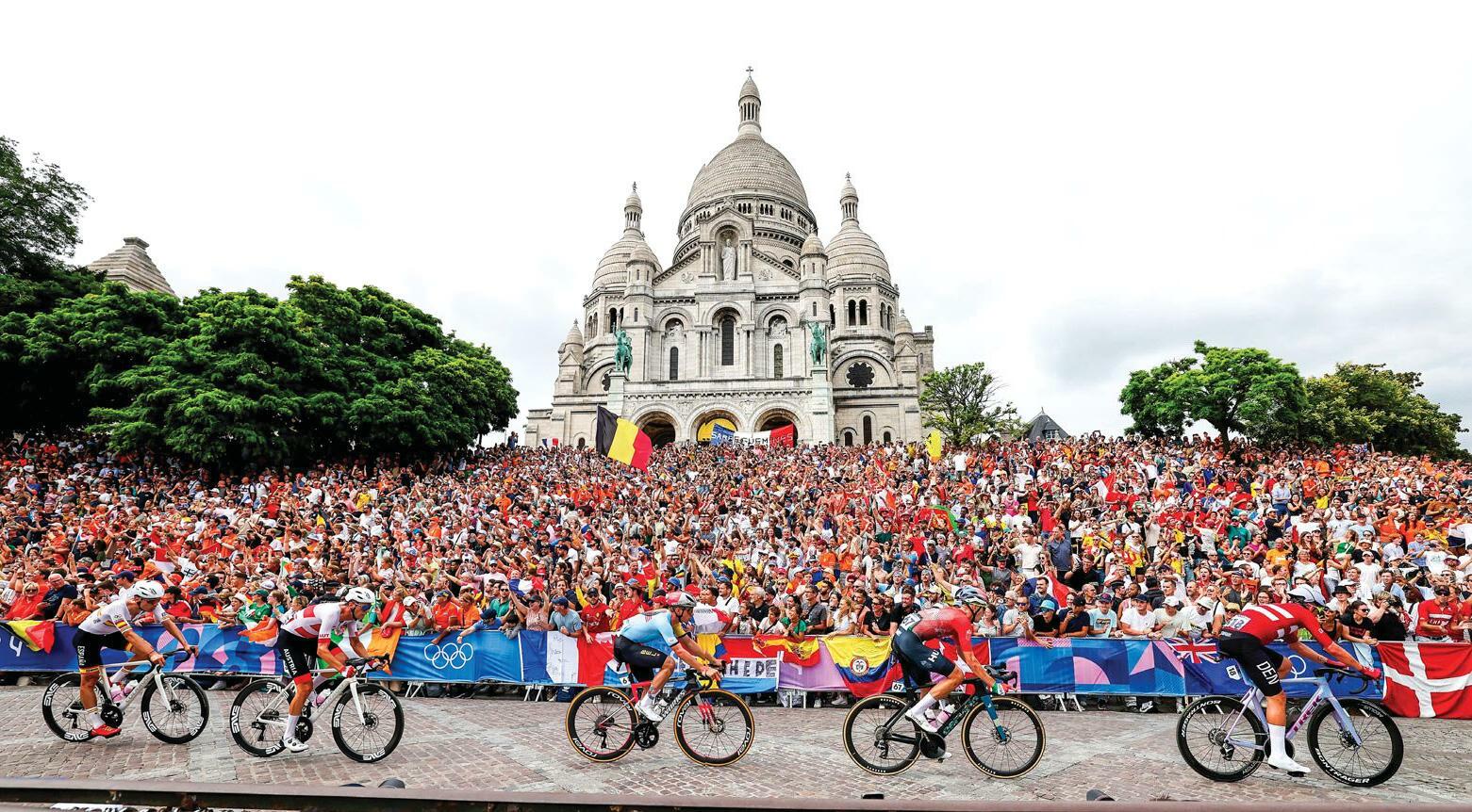 MONTMARTRE MIX-UP