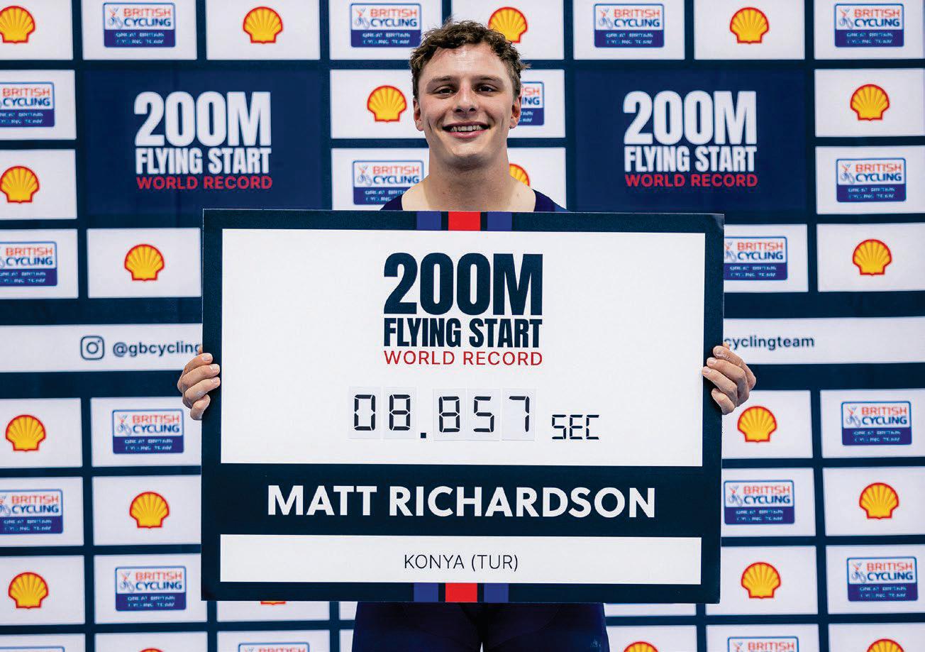 Richardson makes history with 200m world record