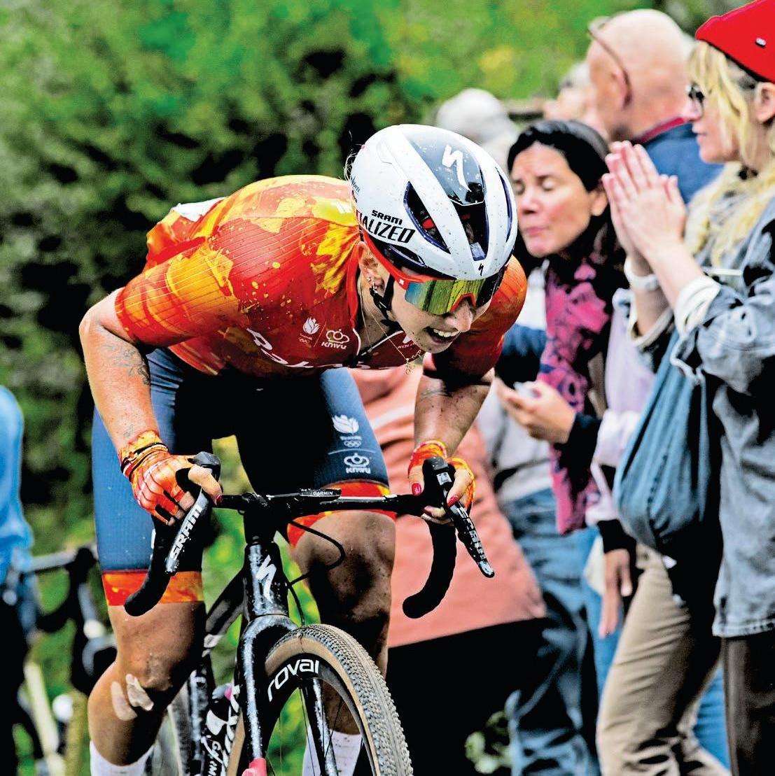 Wiebes and Vermeersch storm Gravel Worlds