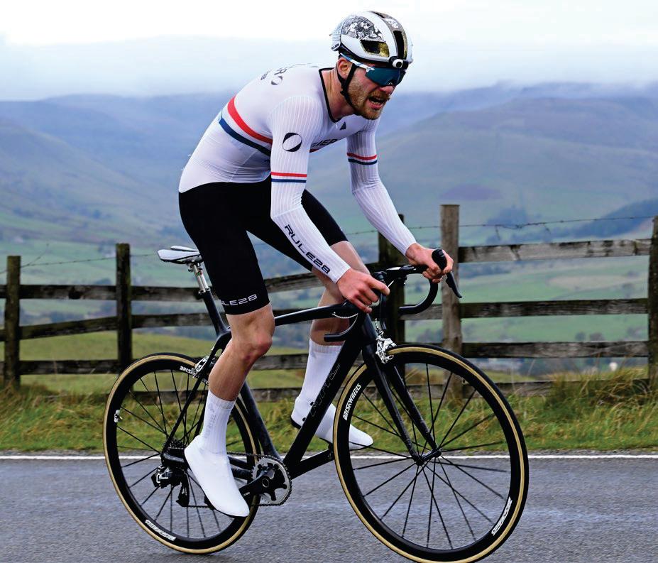 ROSSITER AND DAVIES TAKE NATIONALS WIN