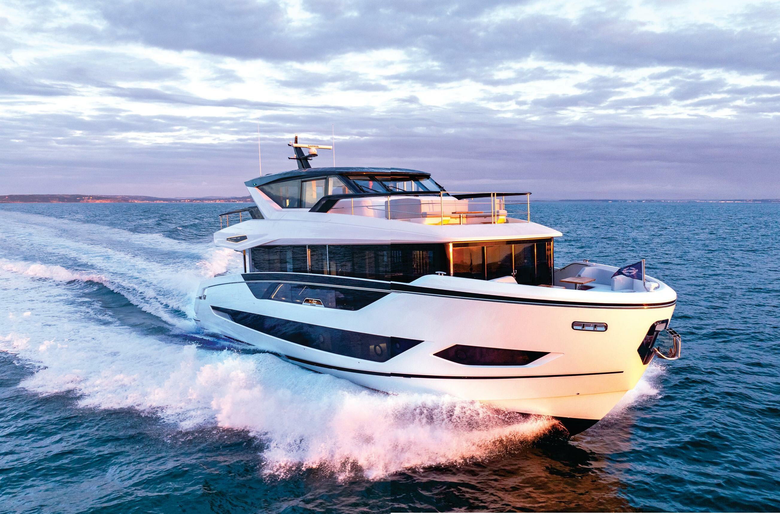 SUNSEEKER OCEAN 156