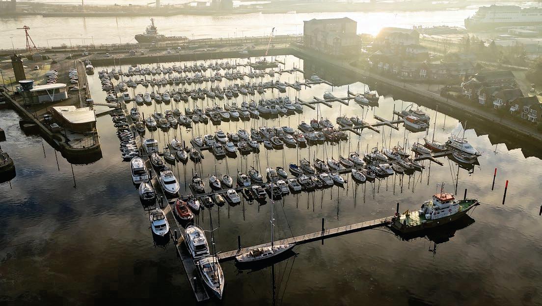 MARINA GROUPS MERGE
