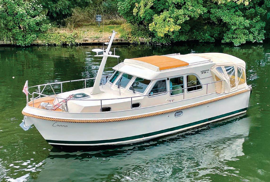 BUYING A USED...LINSSEN GRAND STURDY 29.9 SEDAN