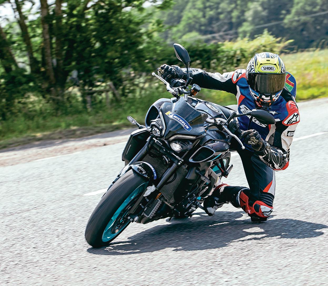 YAMAHA MT-10