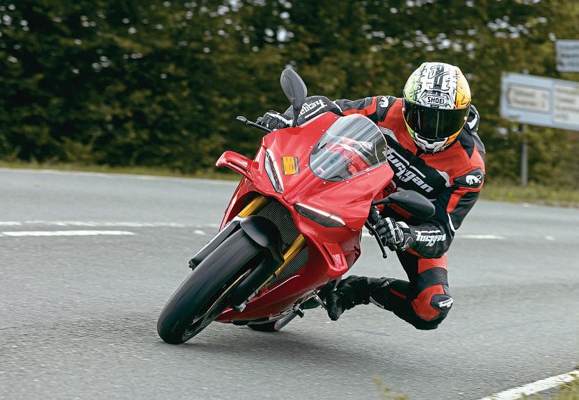 DUCATI PANIGALE V4S