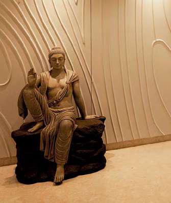 THE QUIET LUXURY OF INTERIA