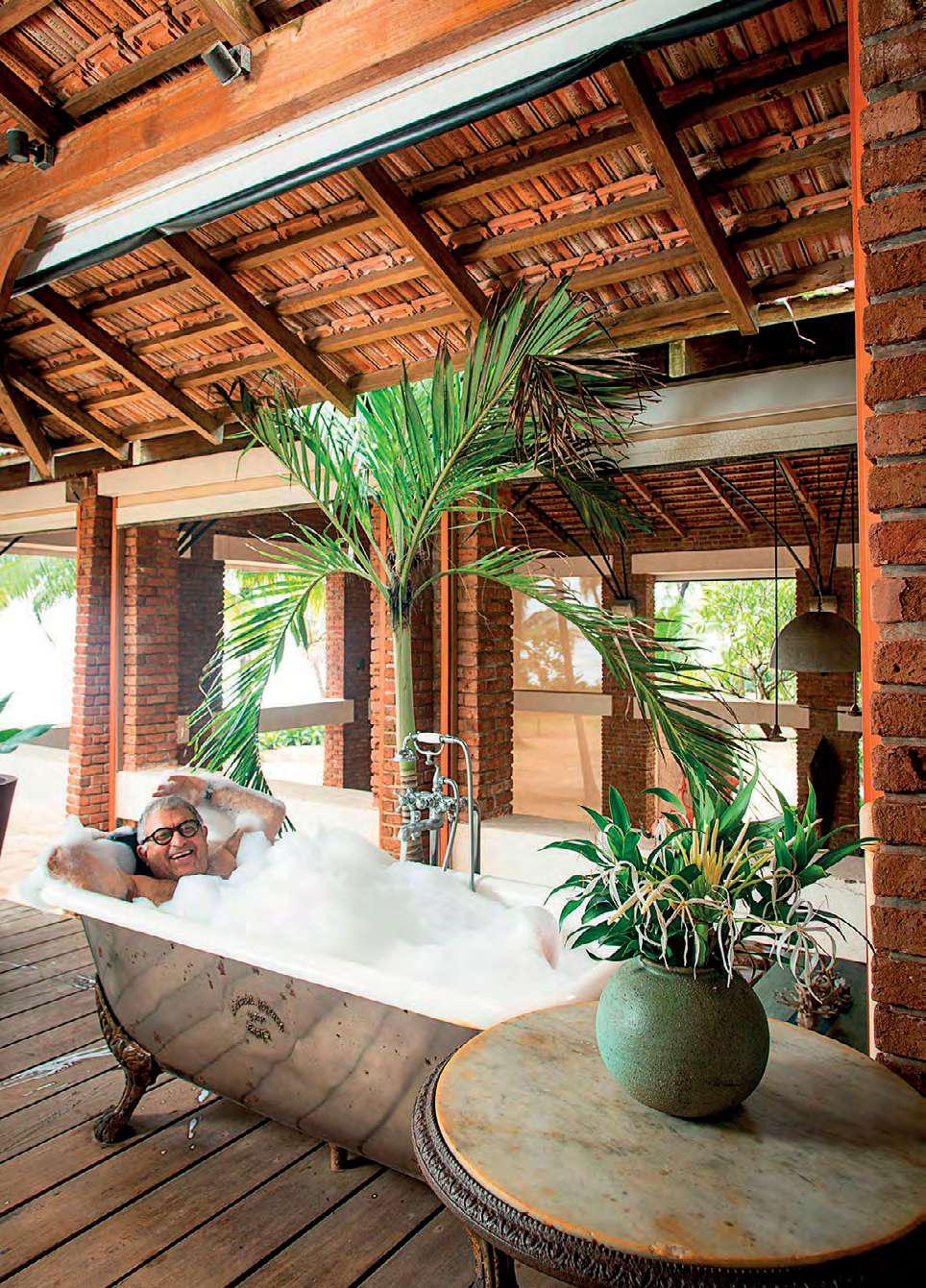 IN CONVERSATION WITH NOZER WADIA