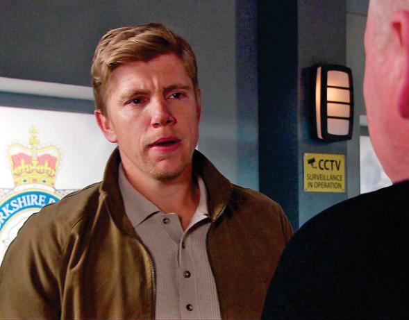 Robert is on killer John's tail...