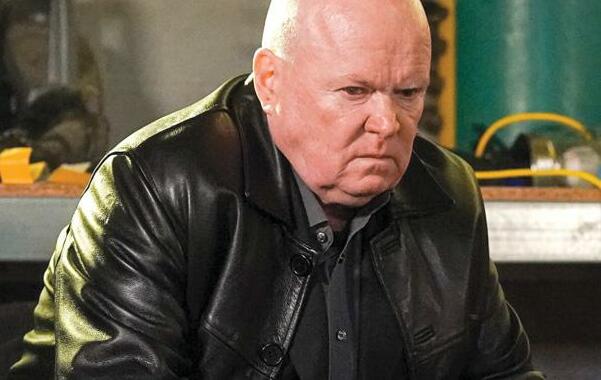 Phil's dark DECISION