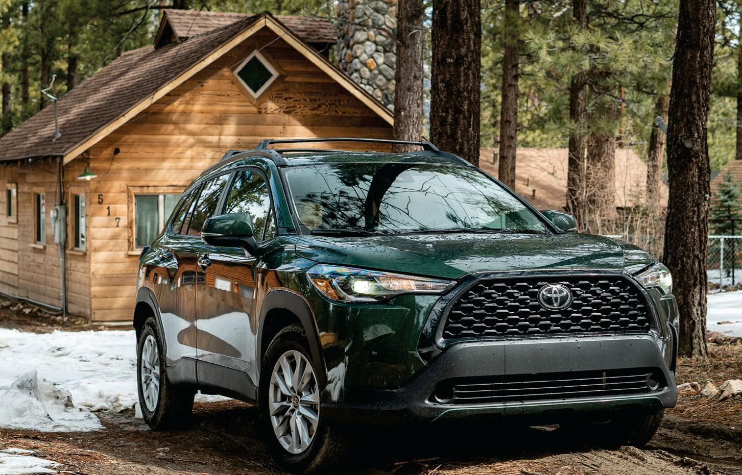 2022 TOYOTA COROLLA CROSS LE: PURE PRACTICALITY