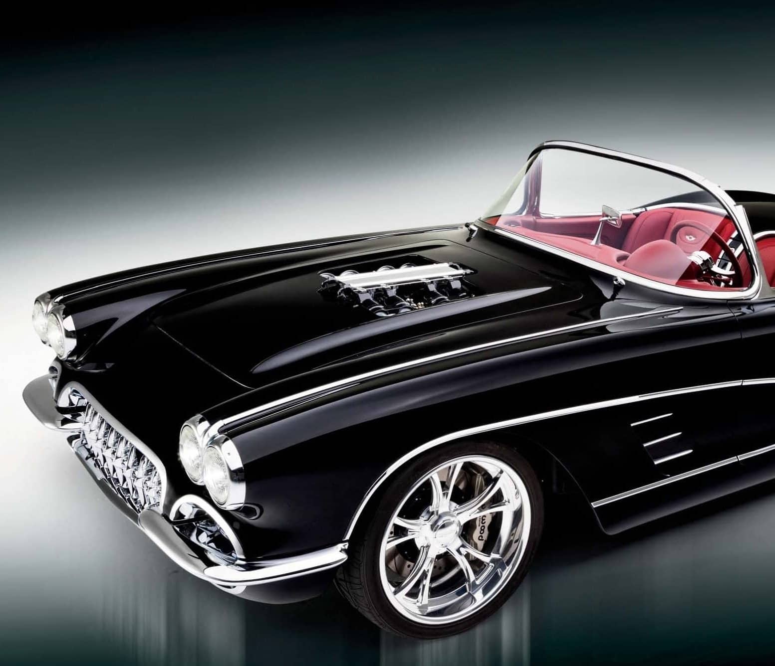 CORVETTE IN PARADISE