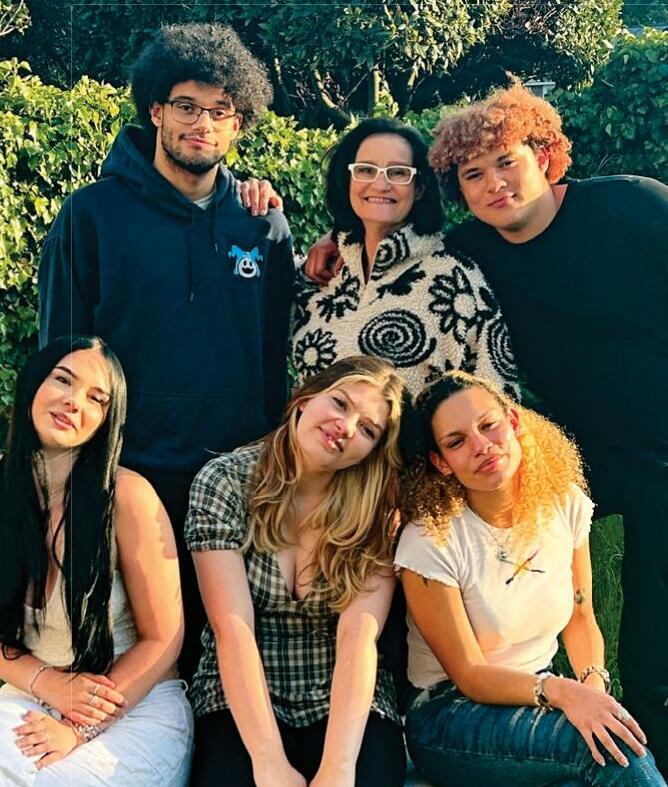 Why I can't EMPTY MY NEST