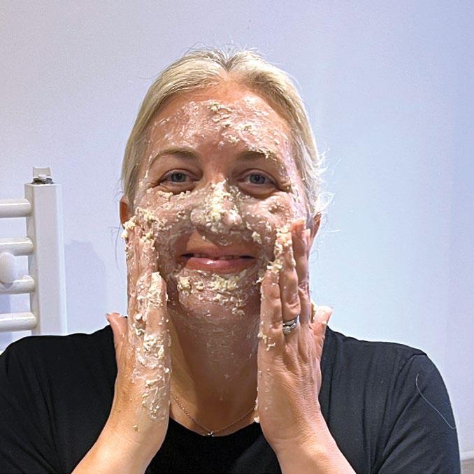 Would you try A VIRAL BEAUTY HACK?