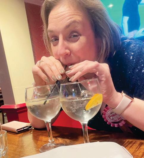 WHAT IT'S LIKE TO BE A FUNCTIONING ALCOHOLIC