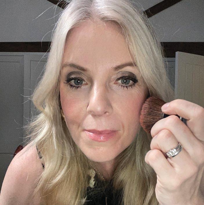 WOULD YOU LET AI ORGANISE YOUR LIFE?