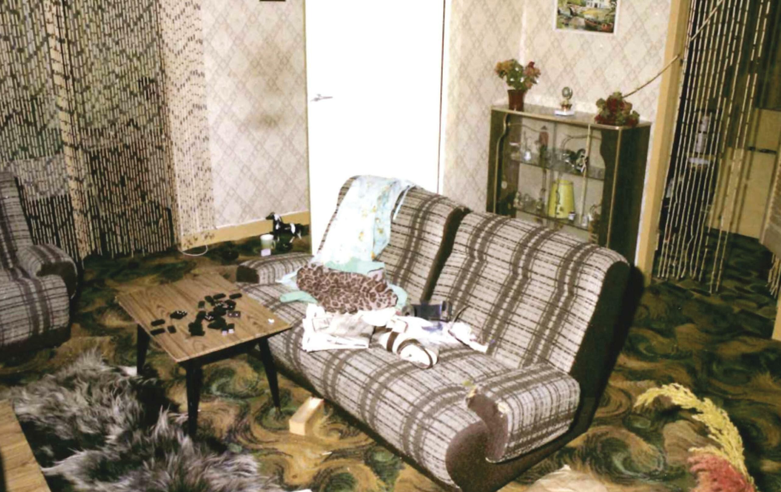 A CIGARETTE SOLVED MUM'S MURDER