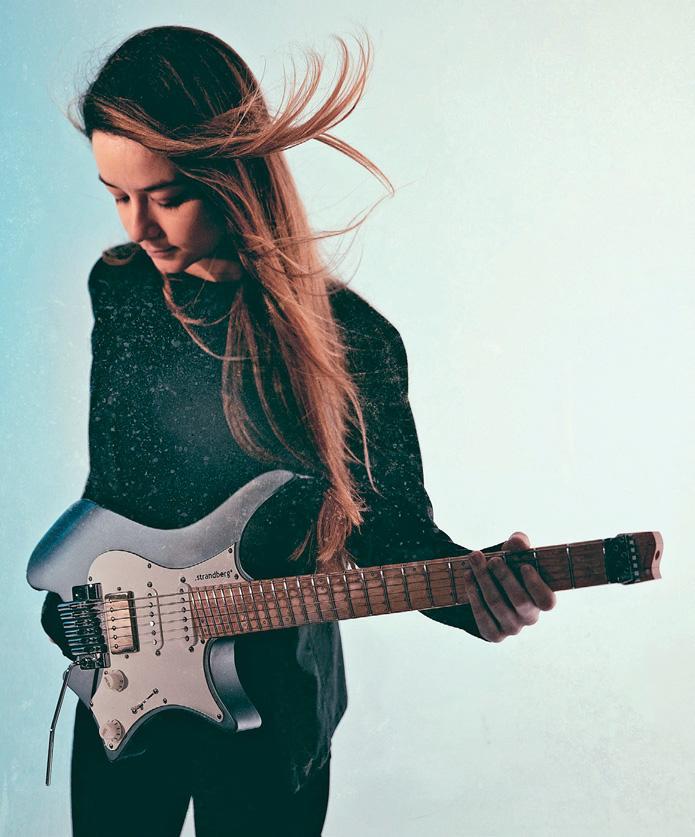 5 FIVE QUESTIONS CAMILLA SPERATI