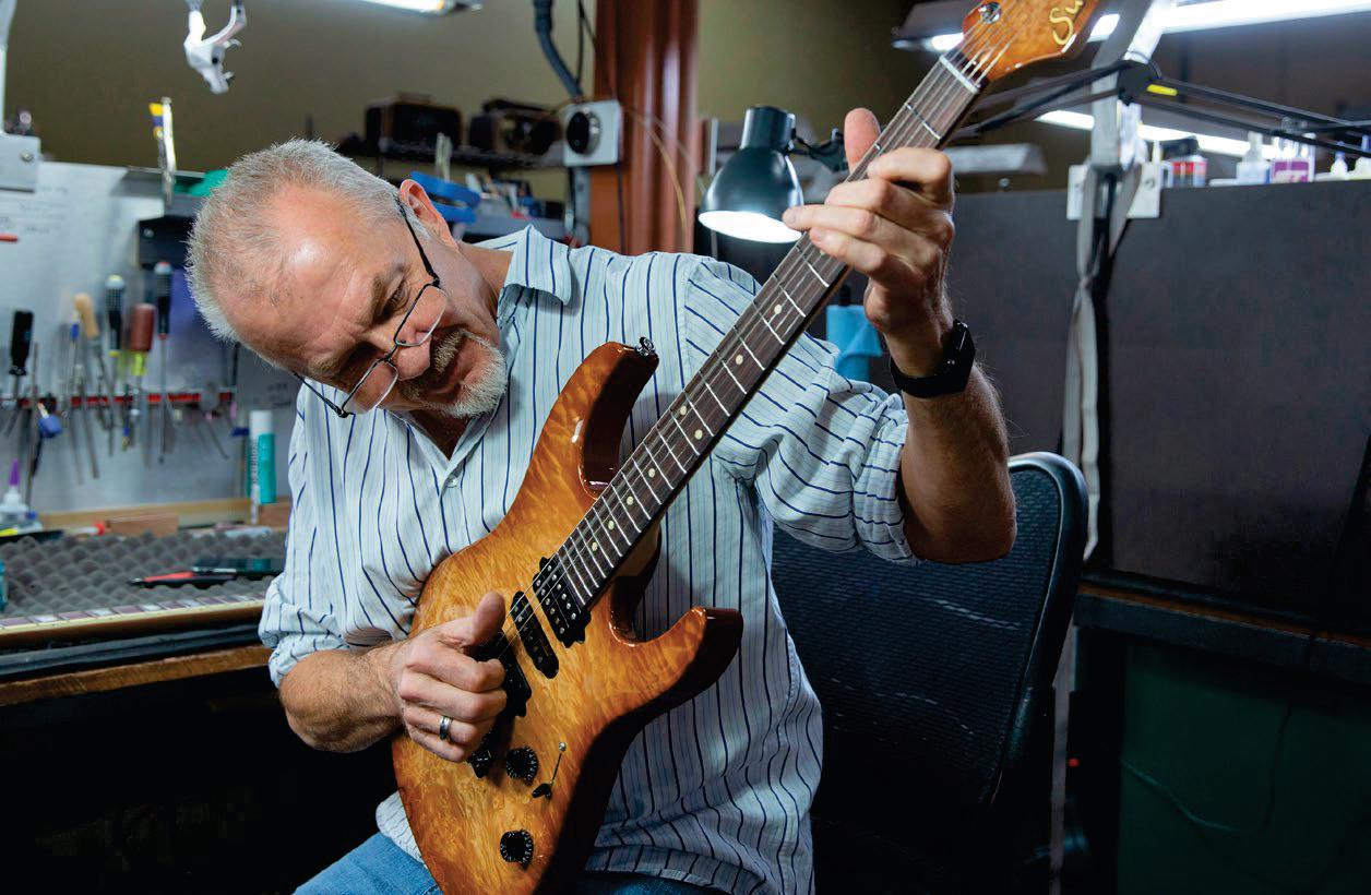 THE GEAR HUNTER Suhr Guitars
