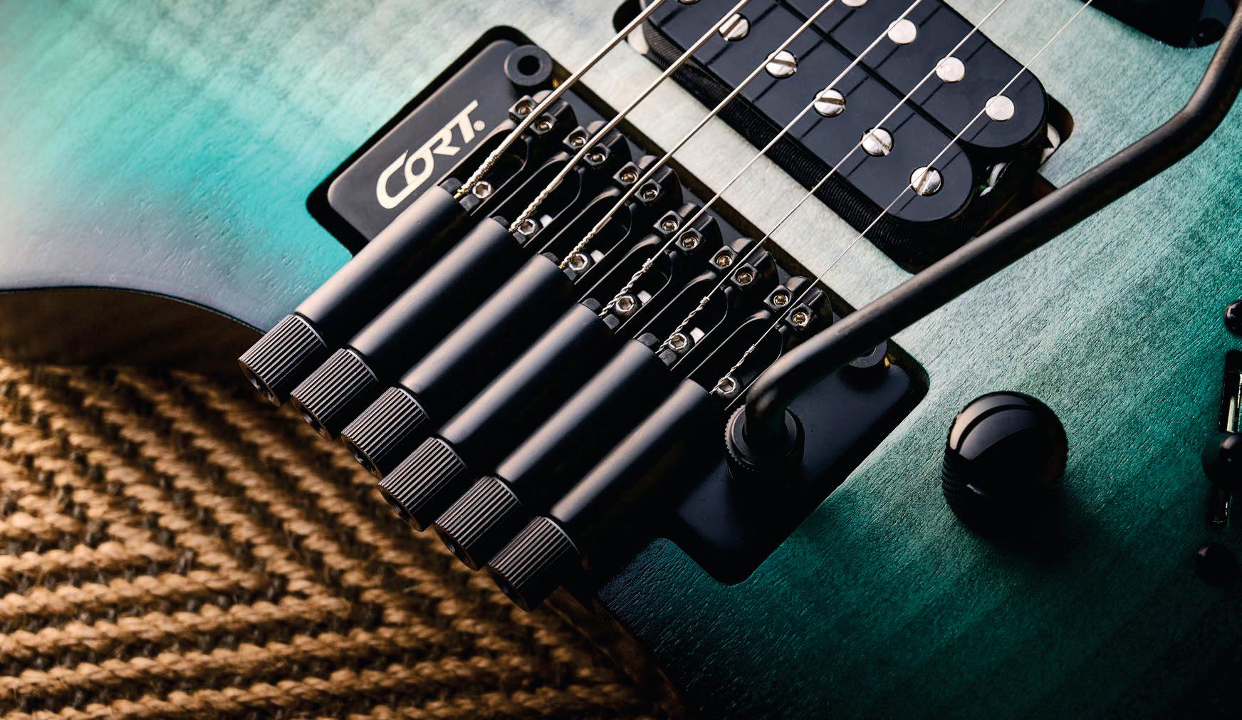 Cort Space G6TR
