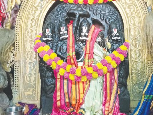 పావనం పట్టాభిరాముని దర్శనం