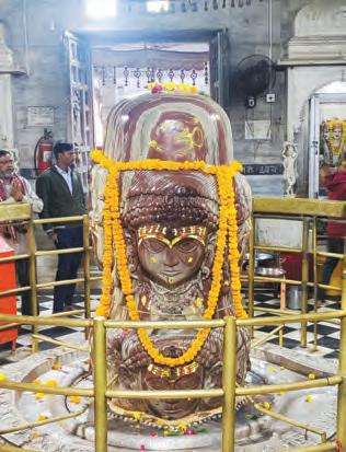 ప్రకృతి ఒడిలో పశుపతినాథుడు