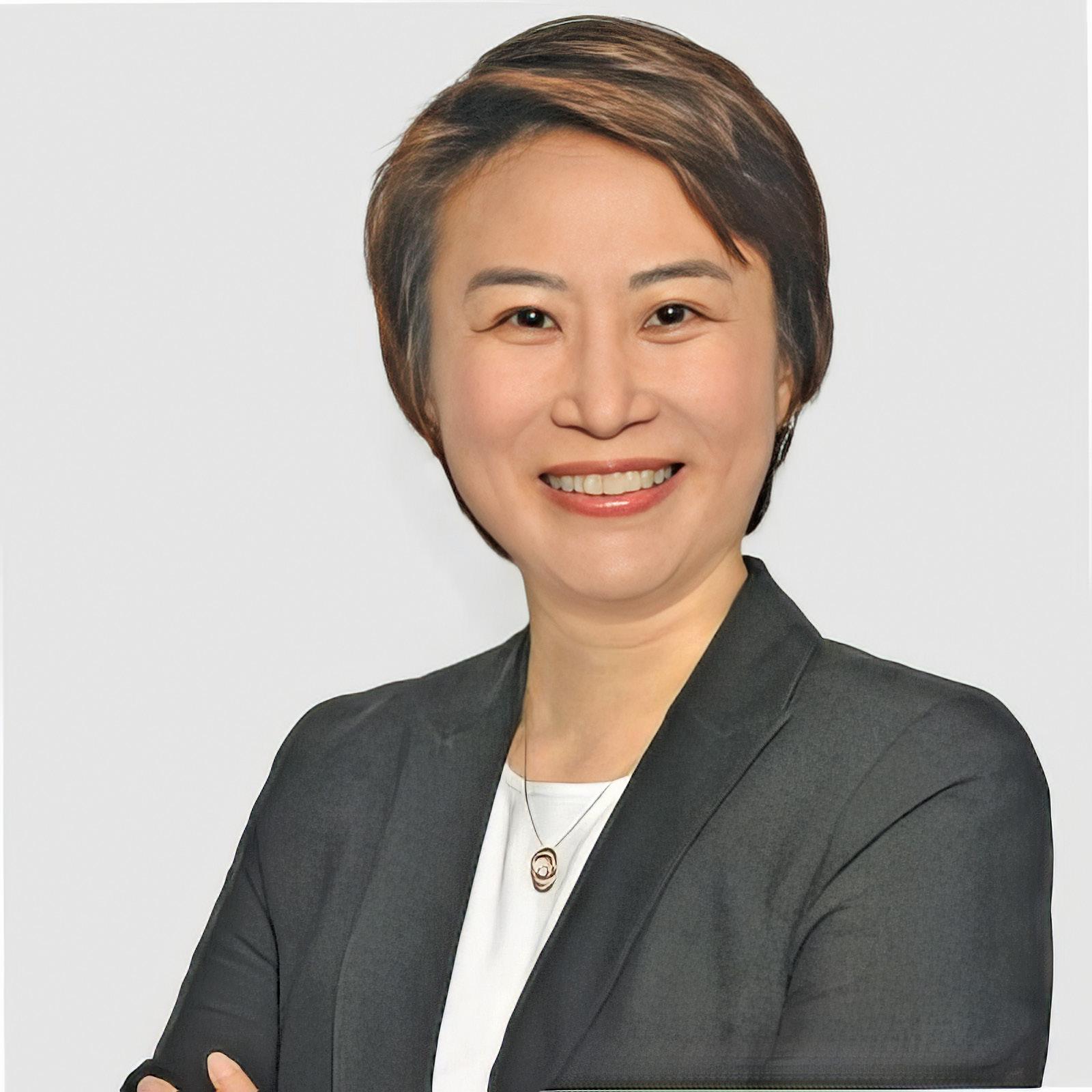 WHY INTELLIGENT CX IS THE GAME-CHANGER FOR MANUFACTURERS IN 2025?