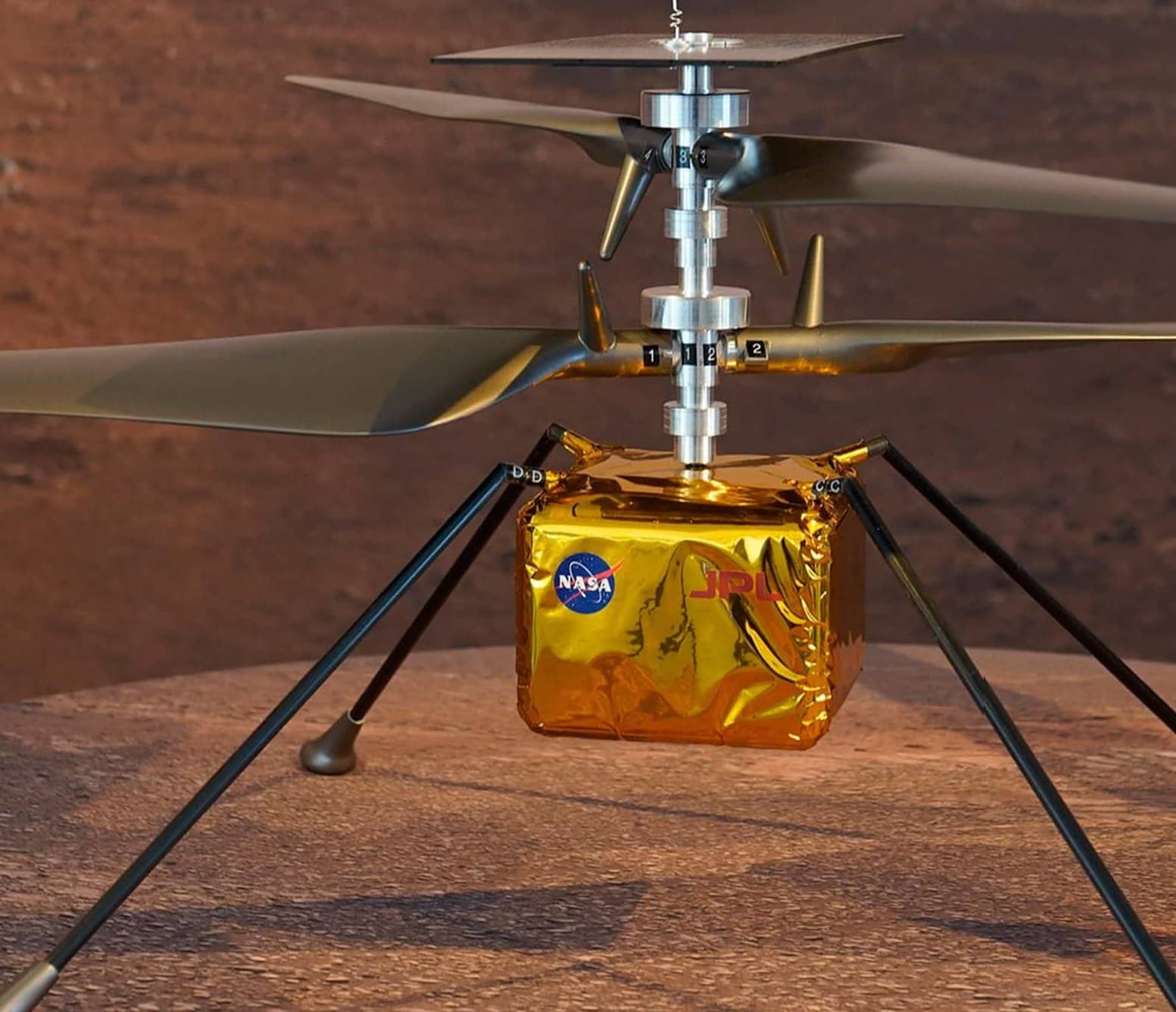 PART OF WRIGHT BROTHERS' 1ST AIRPLANE ON NASA'S MARS CHOPPER