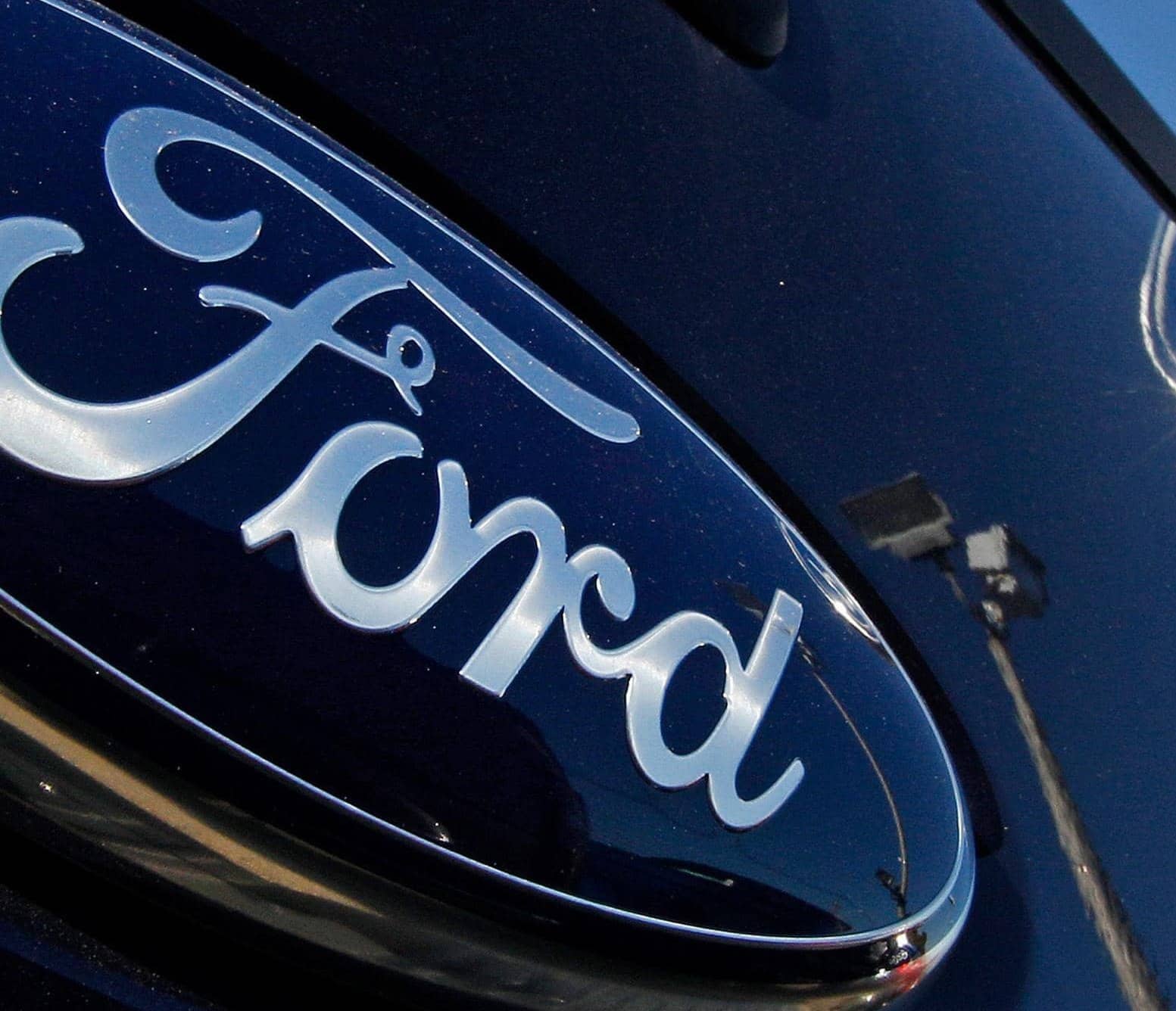 GOOGLE TO WORK WITH FORD ON DETROIT RESEARCH HUB