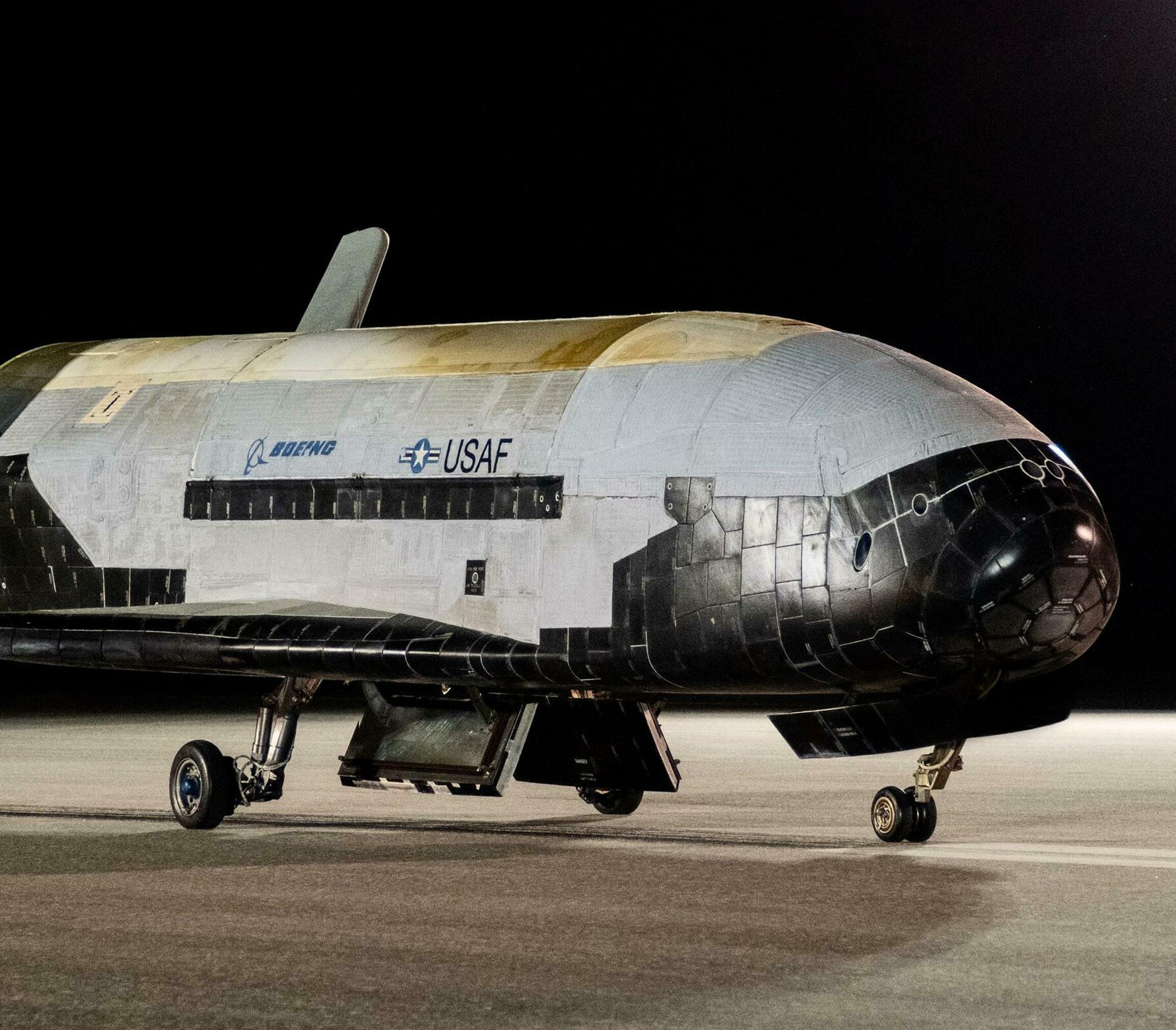 U.S. AIR FORCE'S X-37B SPACEPLANE LAUNCHES AGAIN WITH MYSTERIOUS 'QUANTUM GPS' PAYLOAD