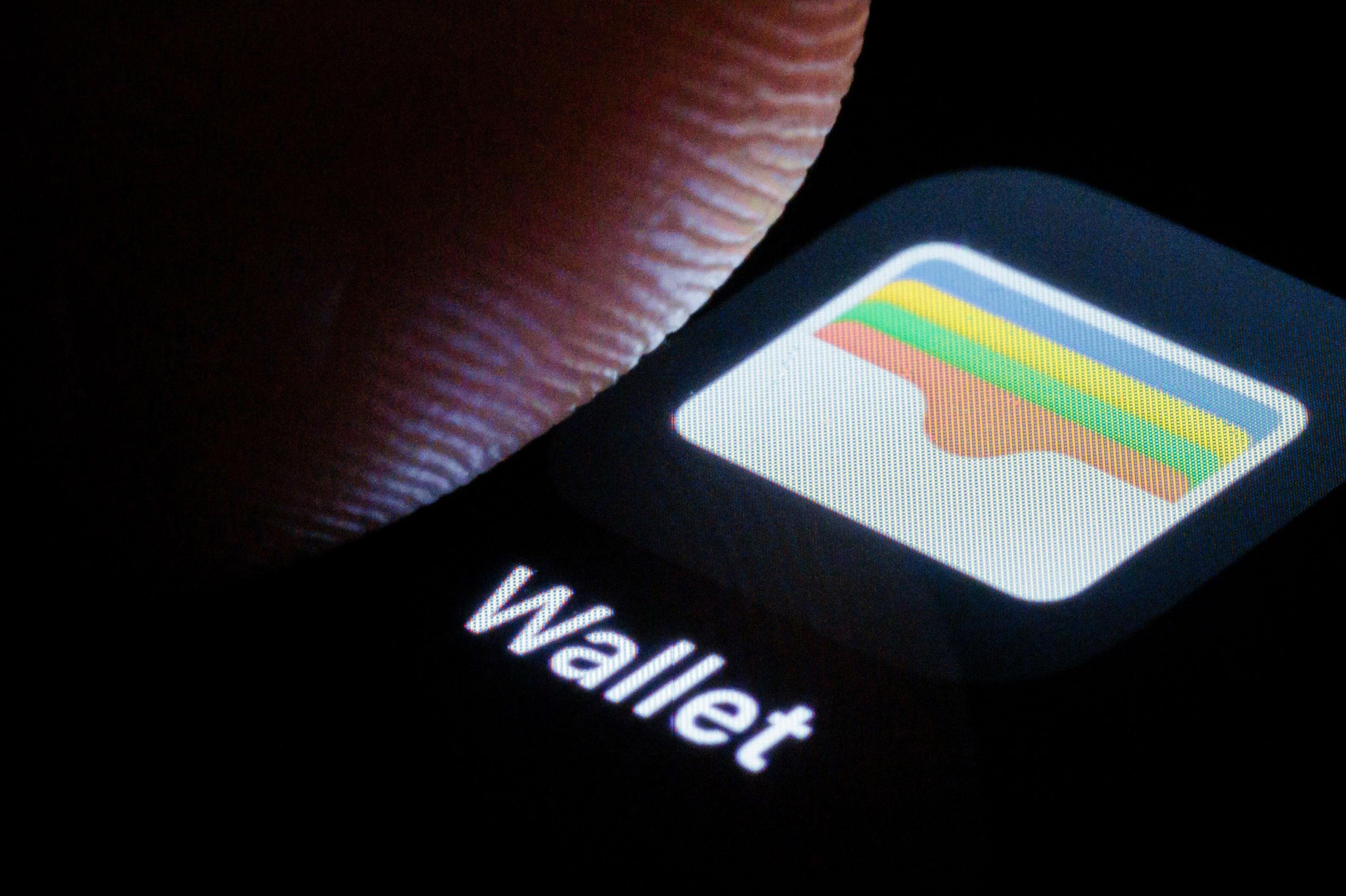 APPLE CONFIRMS IPHONE PASSPORT FEATURE IS COMING SOON, EXPANDING DIGITAL ID INITIATIVES