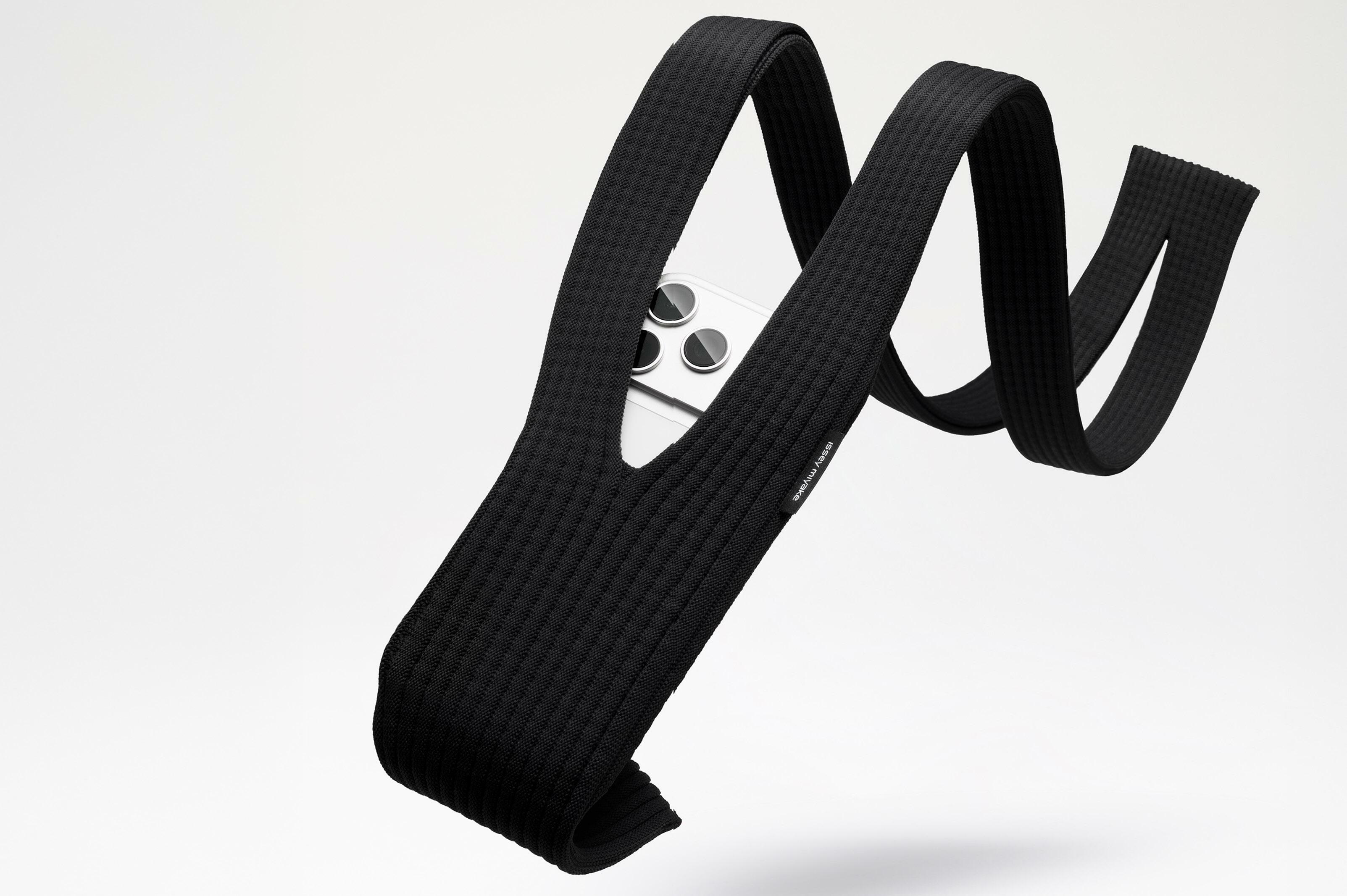 APPLE INTRODUCES $230 IPHONE POCKET IN COLLABORATION WITH ISSEY MIYAKE