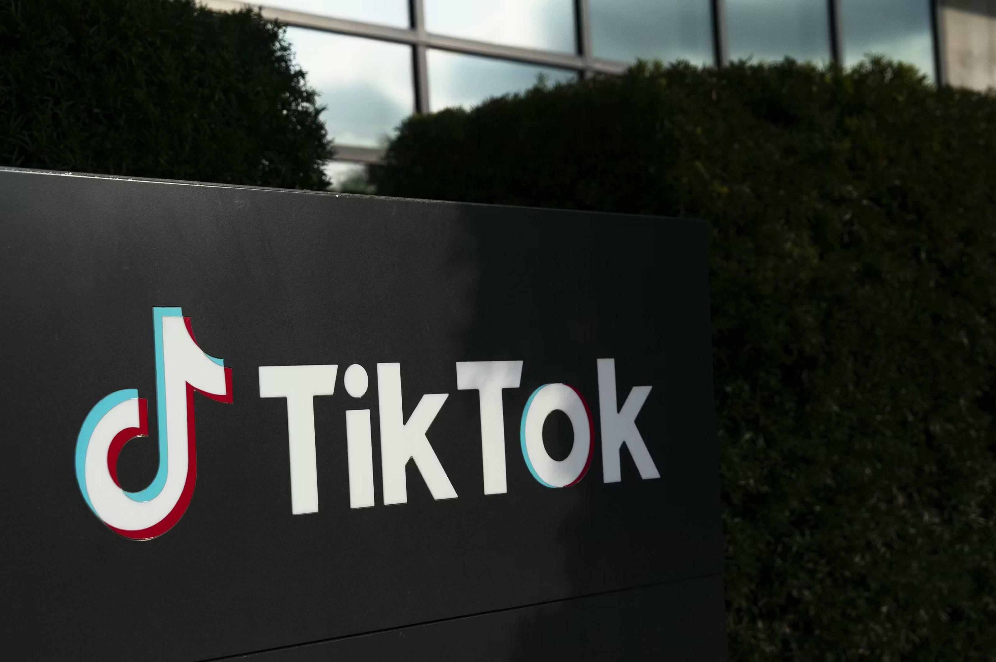 TIKTOK ADDS USER CONTROL AND INVISIBLE WATERMARKS FOR AI-GENERATED CONTENT
