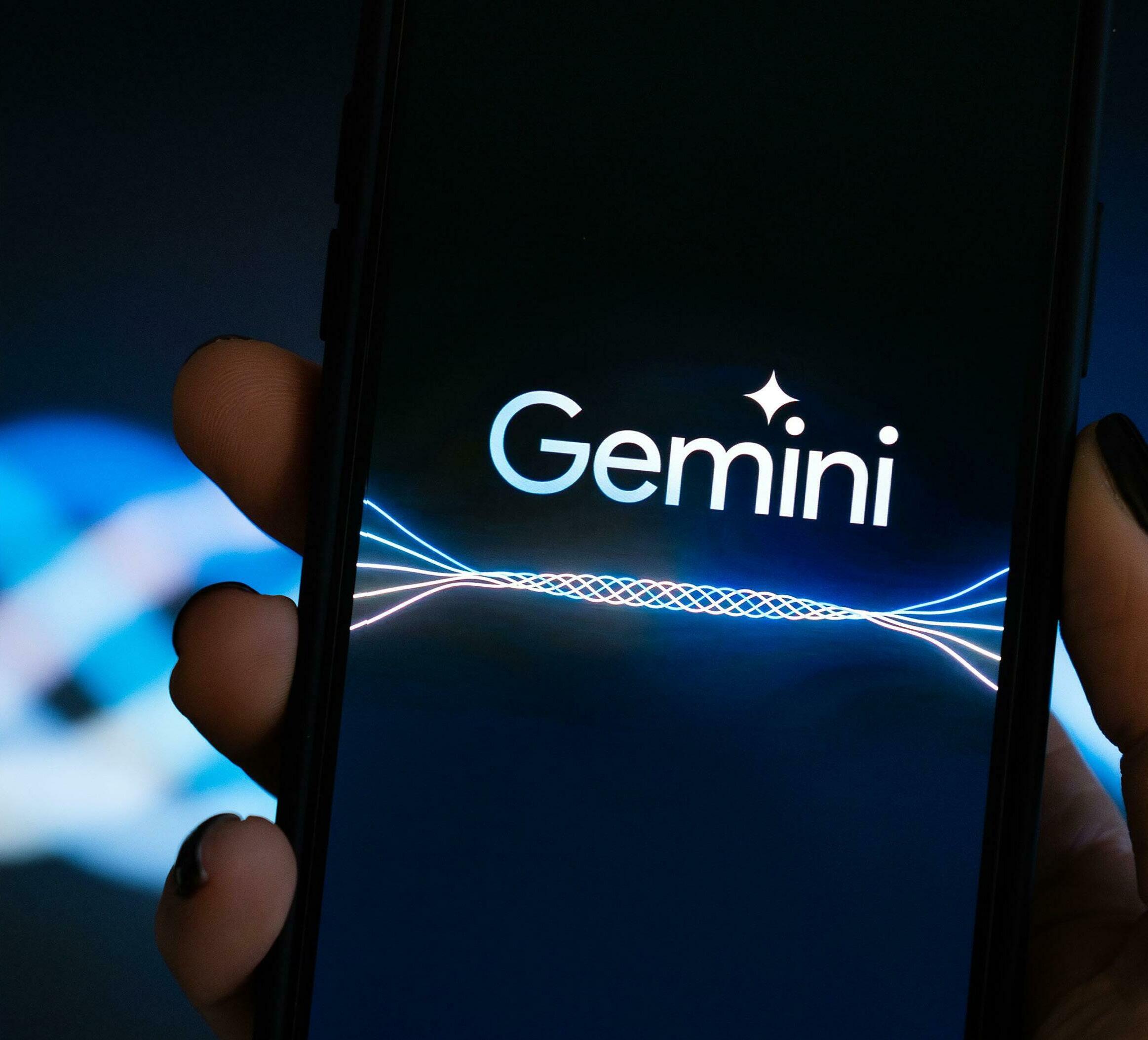 GOOGLE AND APPLE CONFIRM MULTI-YEAR AI DEAL CENTERED ON GEMINI MODELS