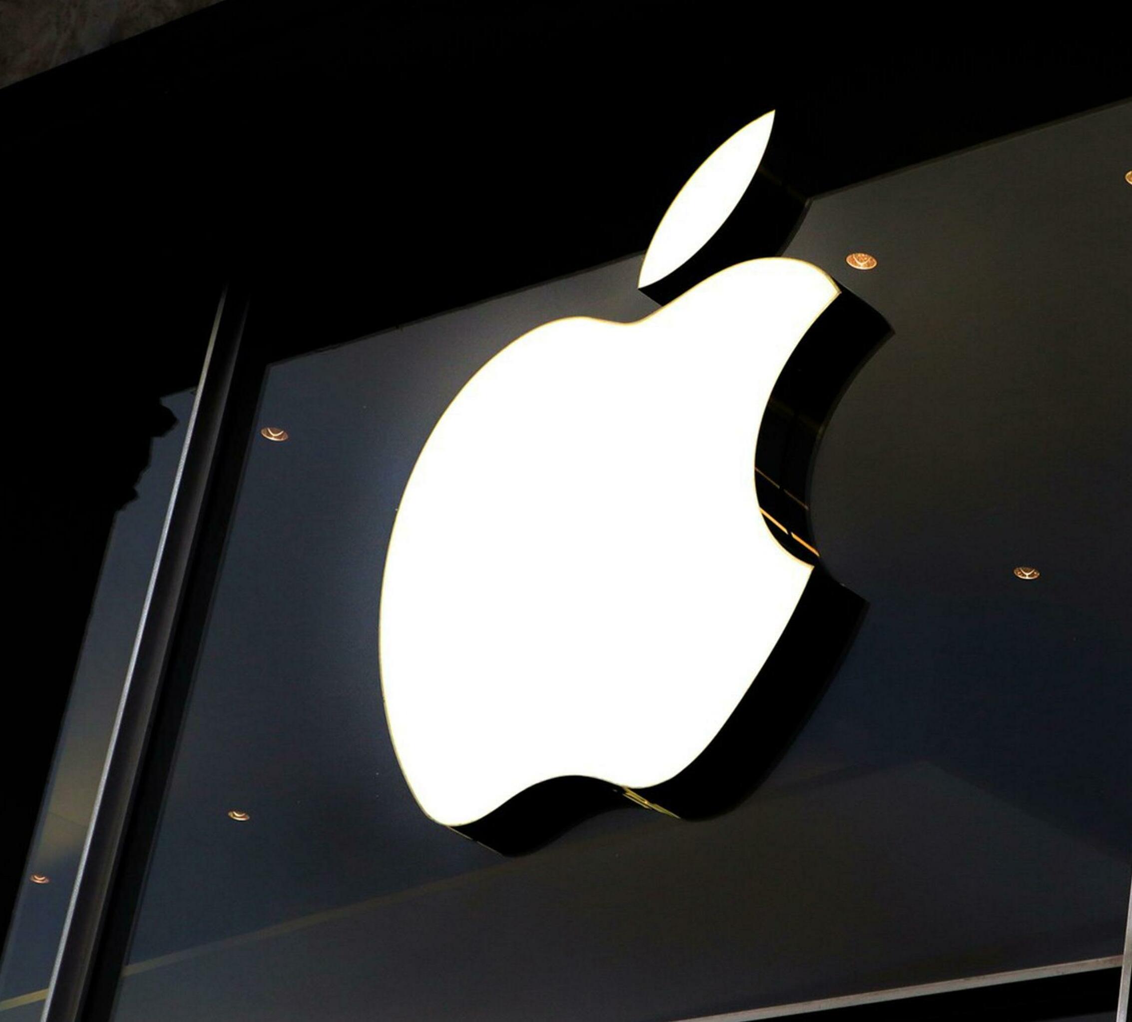 ONGOING RAM SUPPLY AND COST CRISIS ISN'T AN ISSUE FOR APPLE'S IPHONE