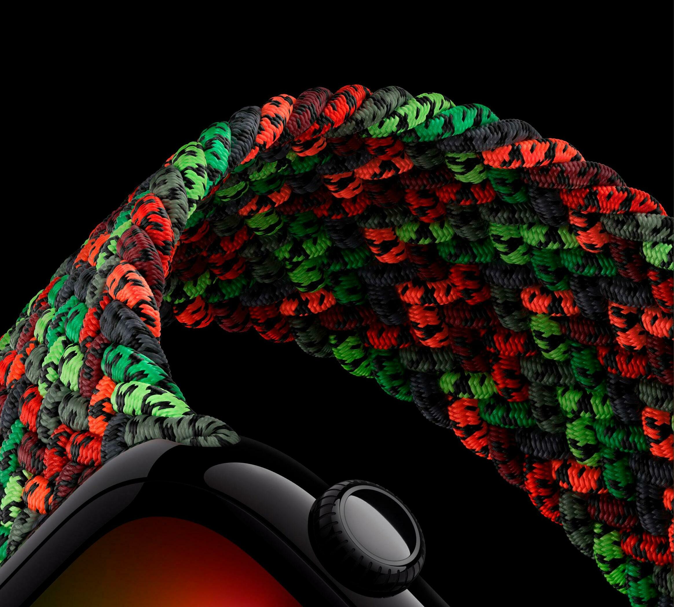 APPLE ANNOUNCES NEW BLACK UNITY BRAIDED SOLO LOOP FOR APPLE WATCH