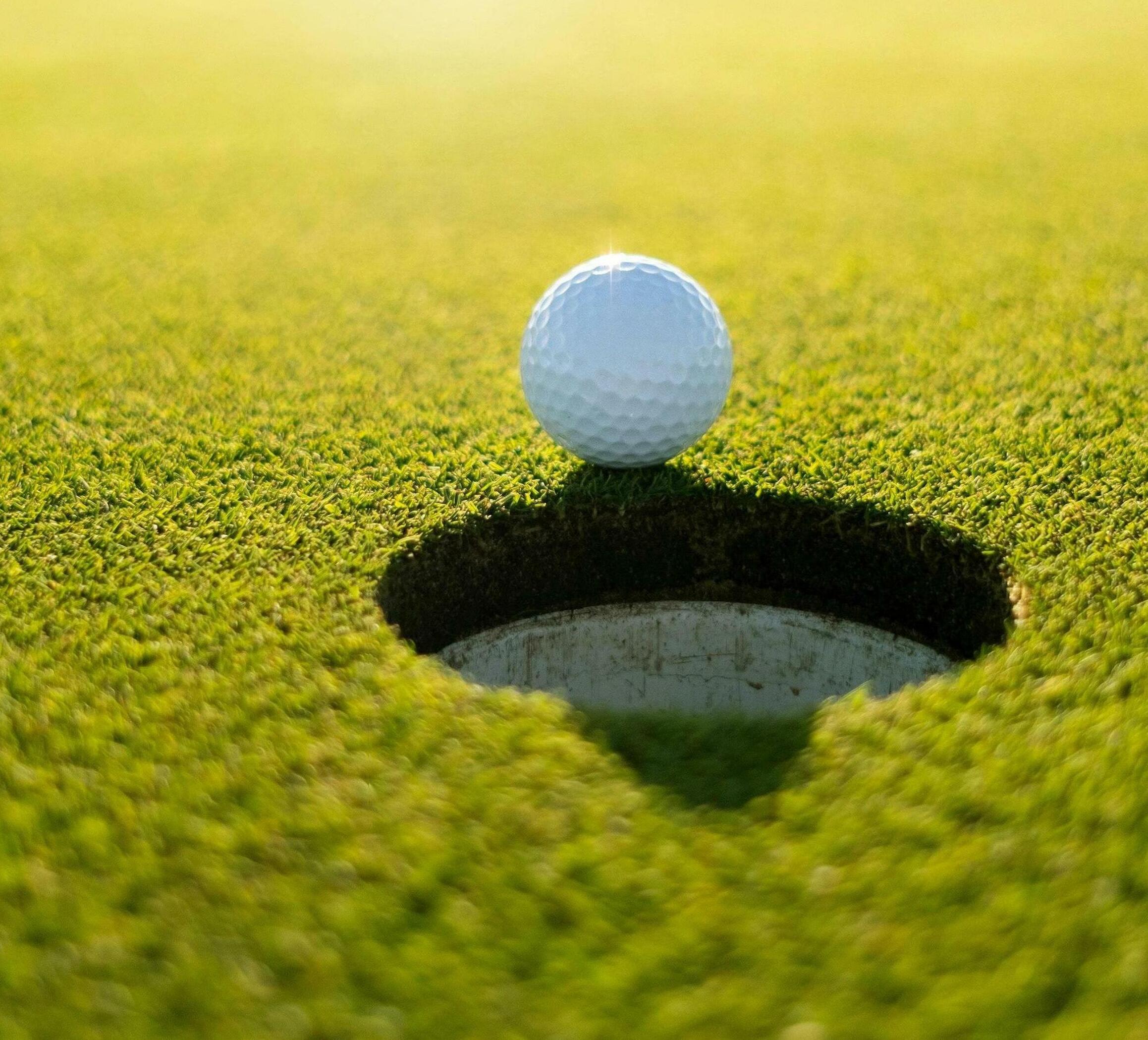 APPLE SPORTS ADDS LIVE PGA AND LPGA COVERAGE TO IPHONE