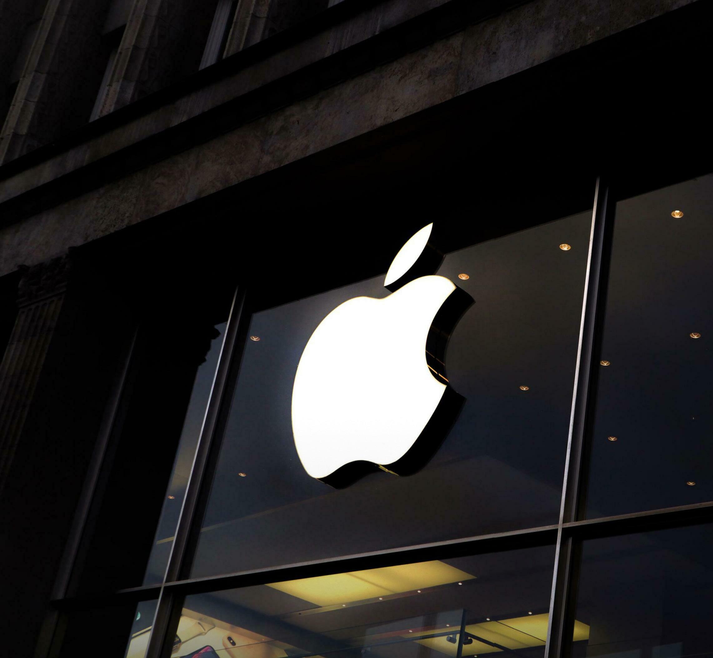 APPLE SETS GLOBAL 'SPECIAL EXPERIENCE' EVENTS FOR MARCH 4