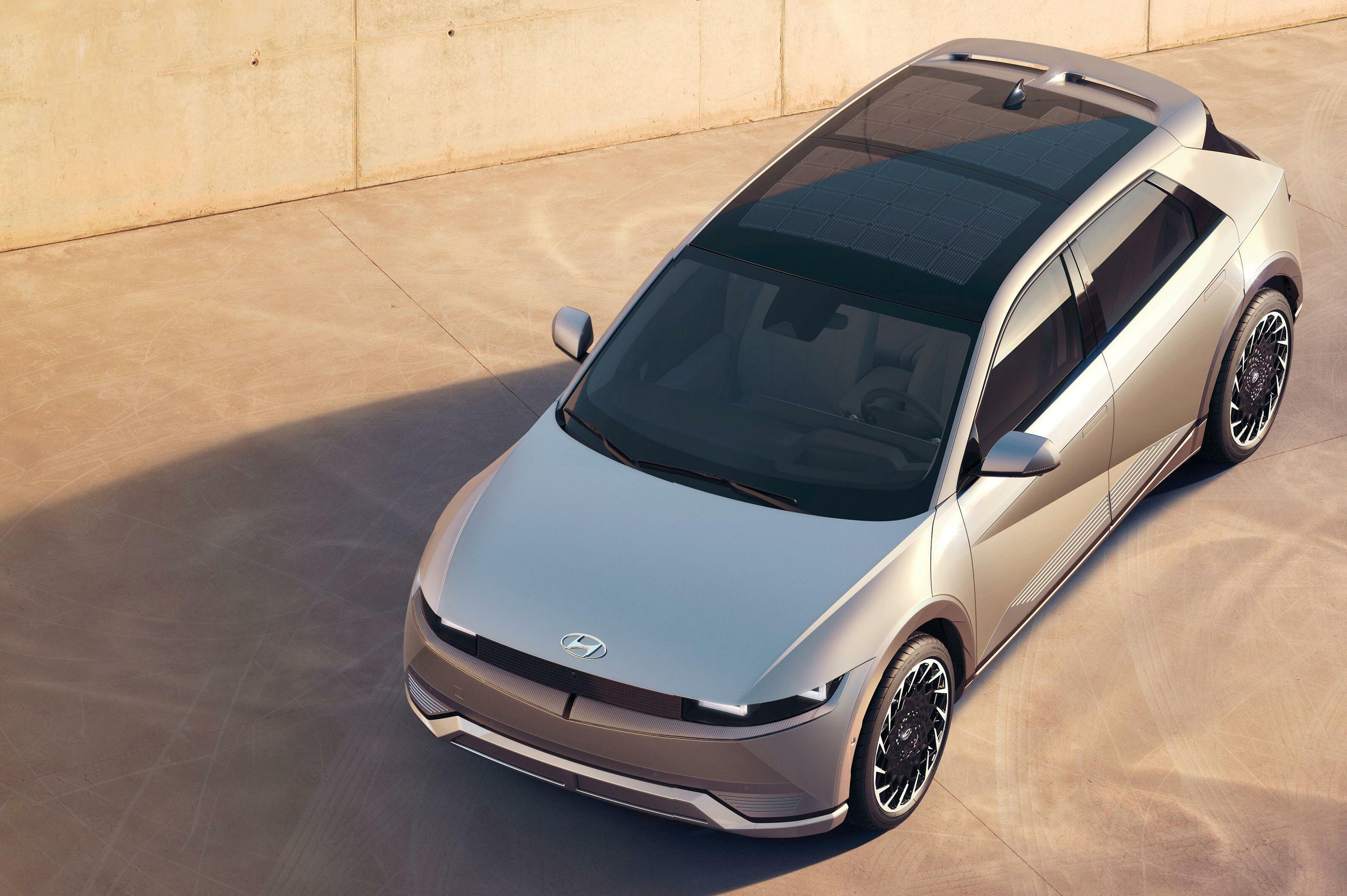 HYUNDAI BUCKS THE TREND AS IONIQ 5 EV SALES SURGE 33% IN RECORD FEBRUARY