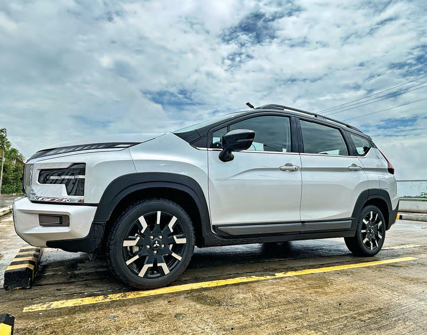 MITSUBISHI XPANDER CROSS 1.5G 2WD AT