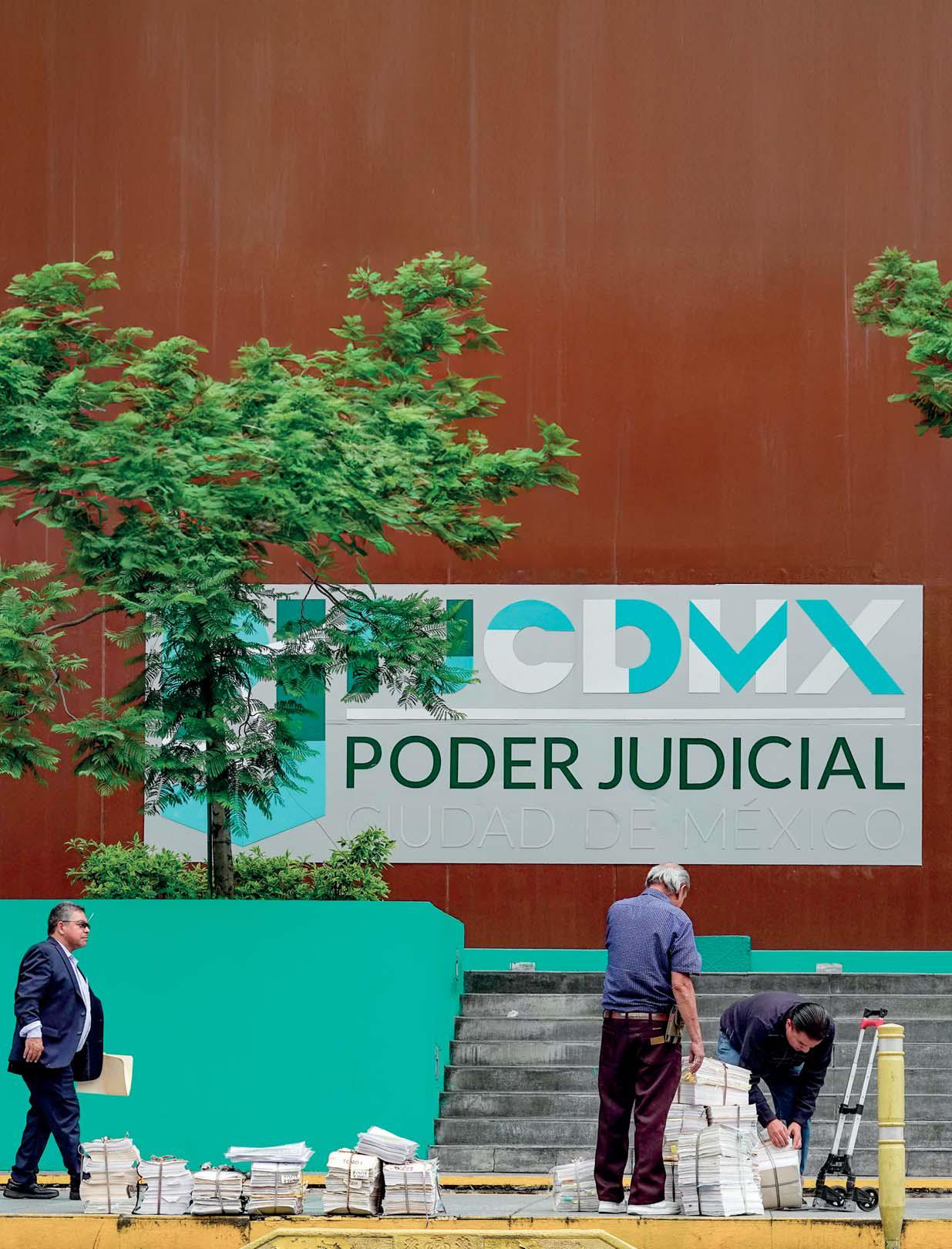 Los nuevos jueces conducirán un Poder Judicial capitalino sin ruedas