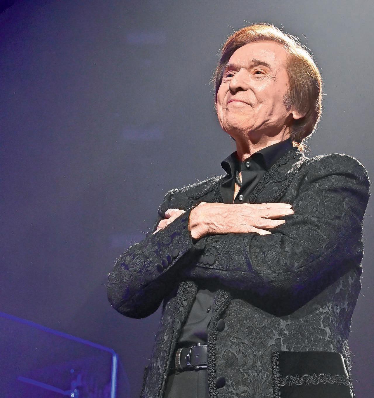 Raphael vuelve a los escenarios