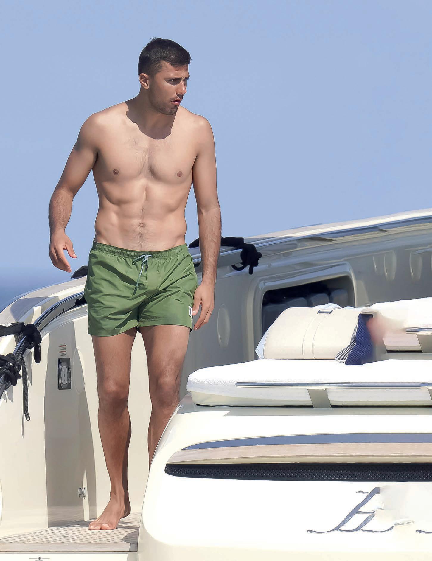 Rodri, su escapada más romántica a Ibiza con su novia