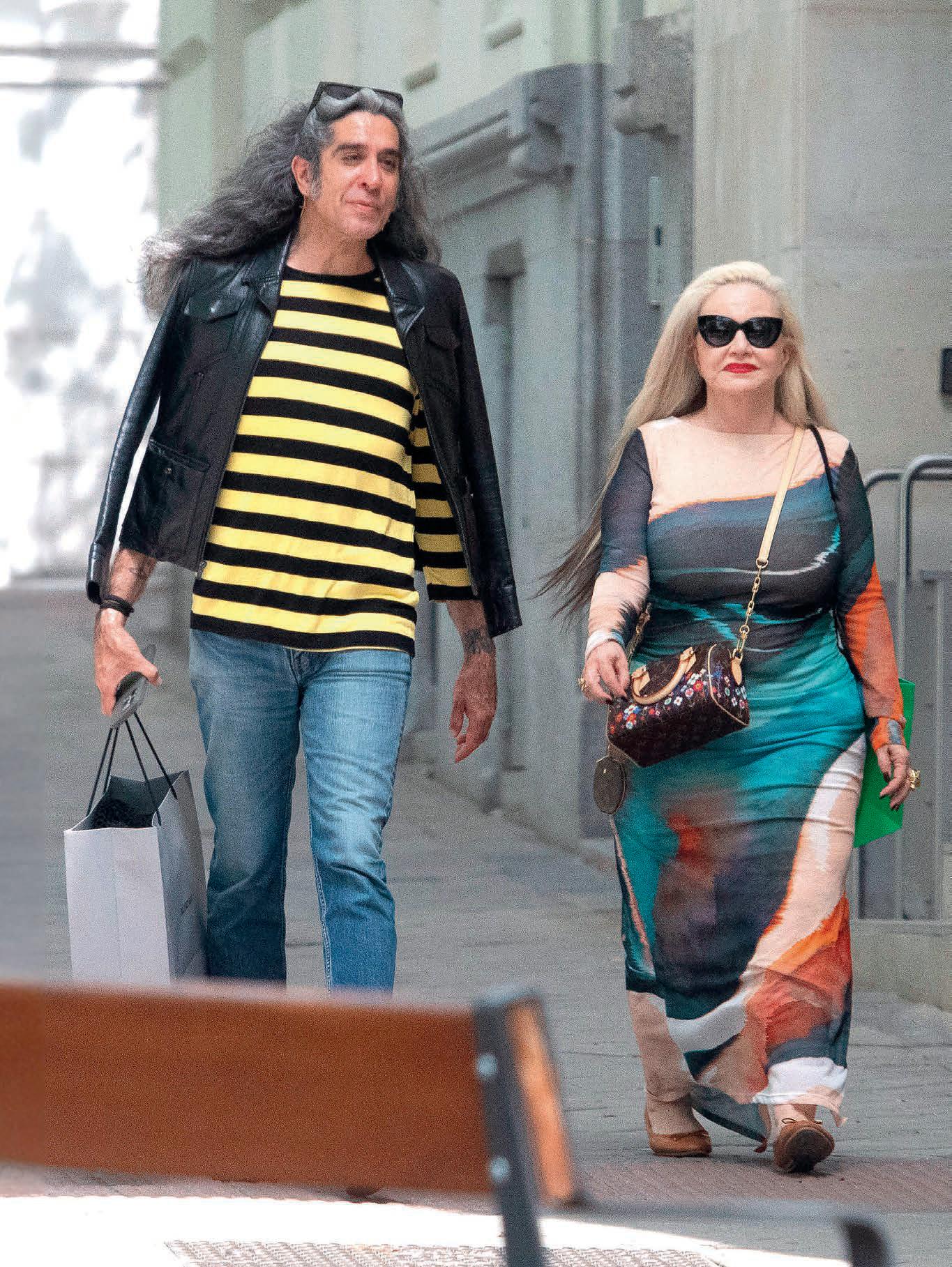 Alaska y Mario, paseo de enamorados por Madrid